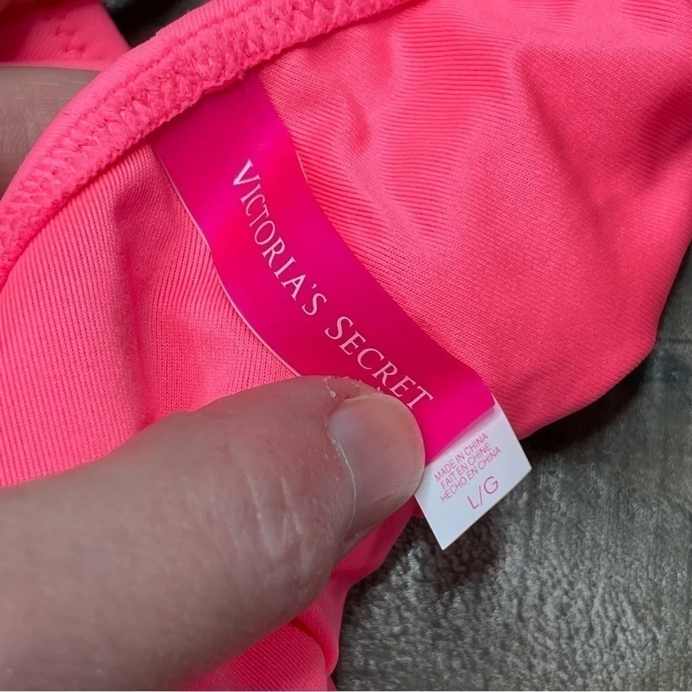Victoria’s Secret Bright Pink Cheeky Bikini Bottom size Large